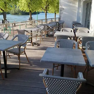 3* Hotel Du Rhone
